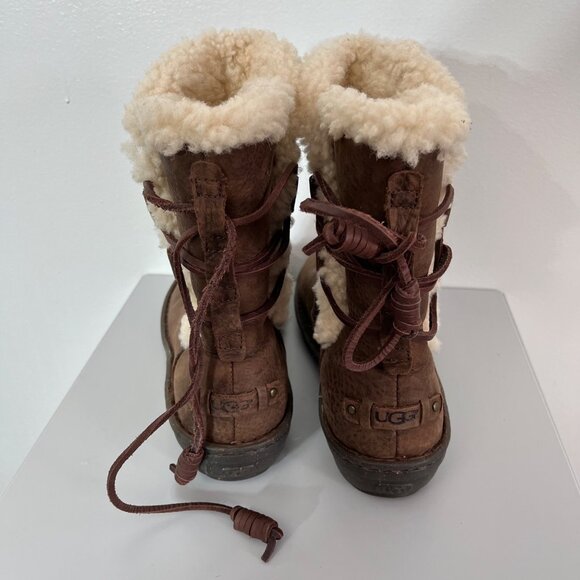 UGG  Akadia Stout Brown Leather Sheepskin‎ Lace-Up Boot US 8 - Picture 3 of 6